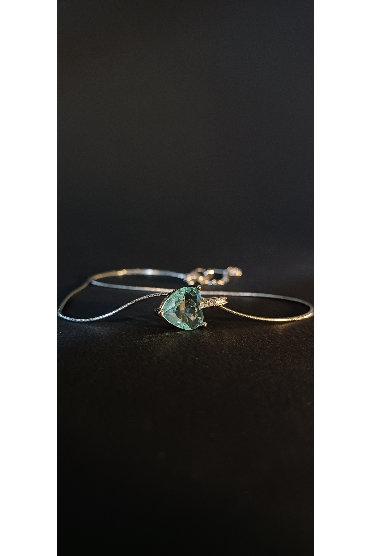 1_org_zoom (10) Aşkın Kalbi Su Mavisi Zirkon Silver Çelik Kolye | Paslanmaz, Antialerjik, Okyanus Işıltısı - Görsel 2