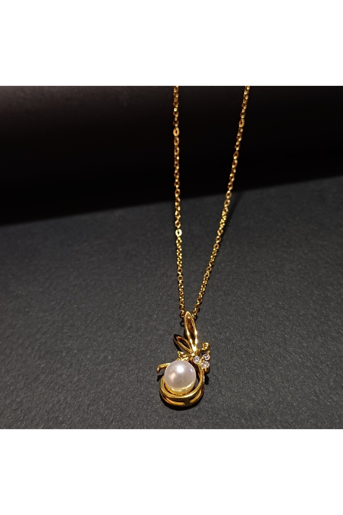 1_org_zoom (15) Peri Figürlü Çelik Kolye | İnci ve Zirkon Detaylı, Kararmaz, Masalsı Zarafet - Görsel 3