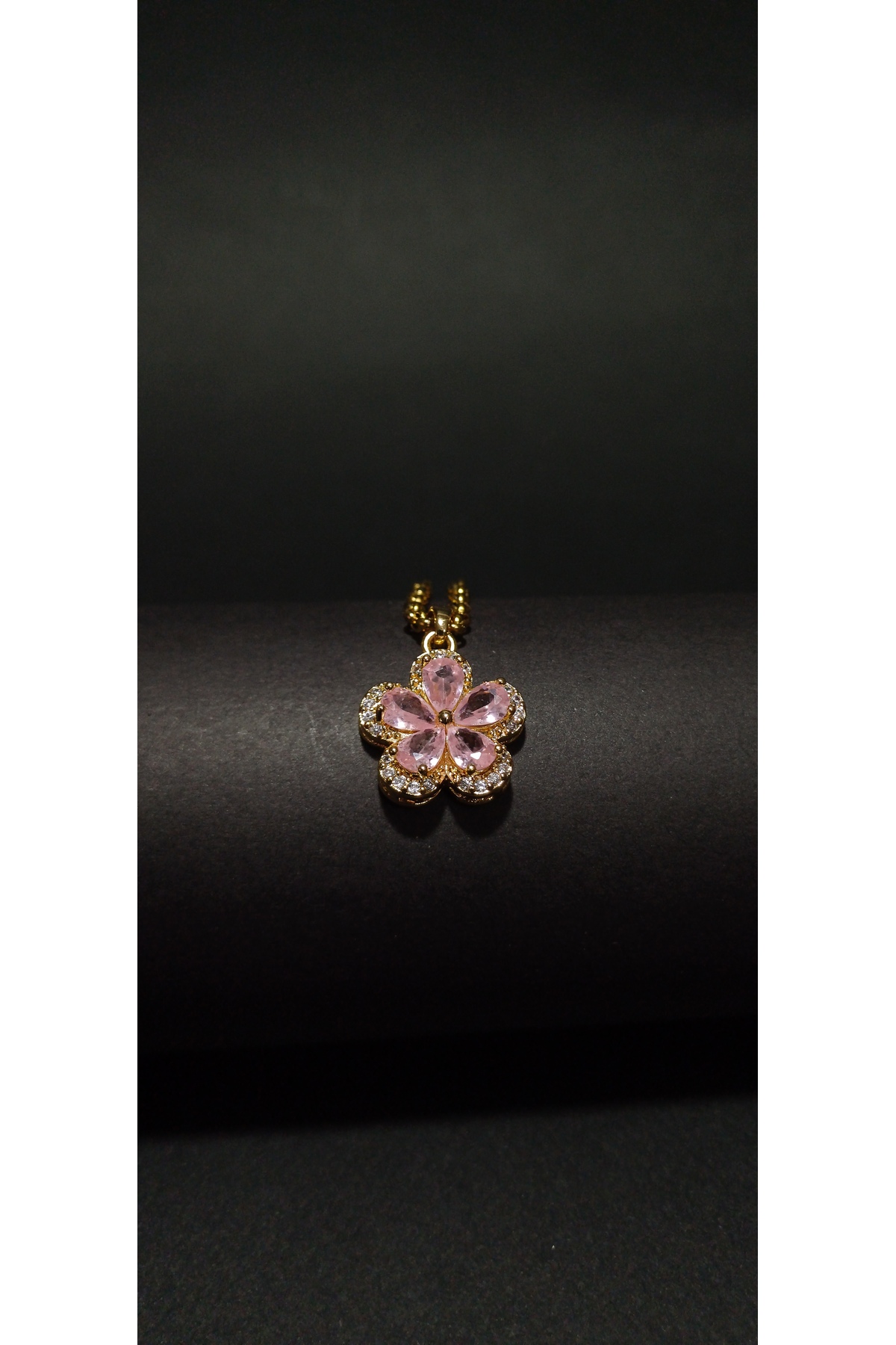 Pembe Zirkon Taşlı Çiçek Kolye | Kararmaz Gold Çelik Kadın Kolye 316L Paslanmaz Pembe Zirkon Taşlı Çiçek Kolye | Kararmaz Gold Çelik Kadın Kolye 316L Paslanmaz - Görsel 1