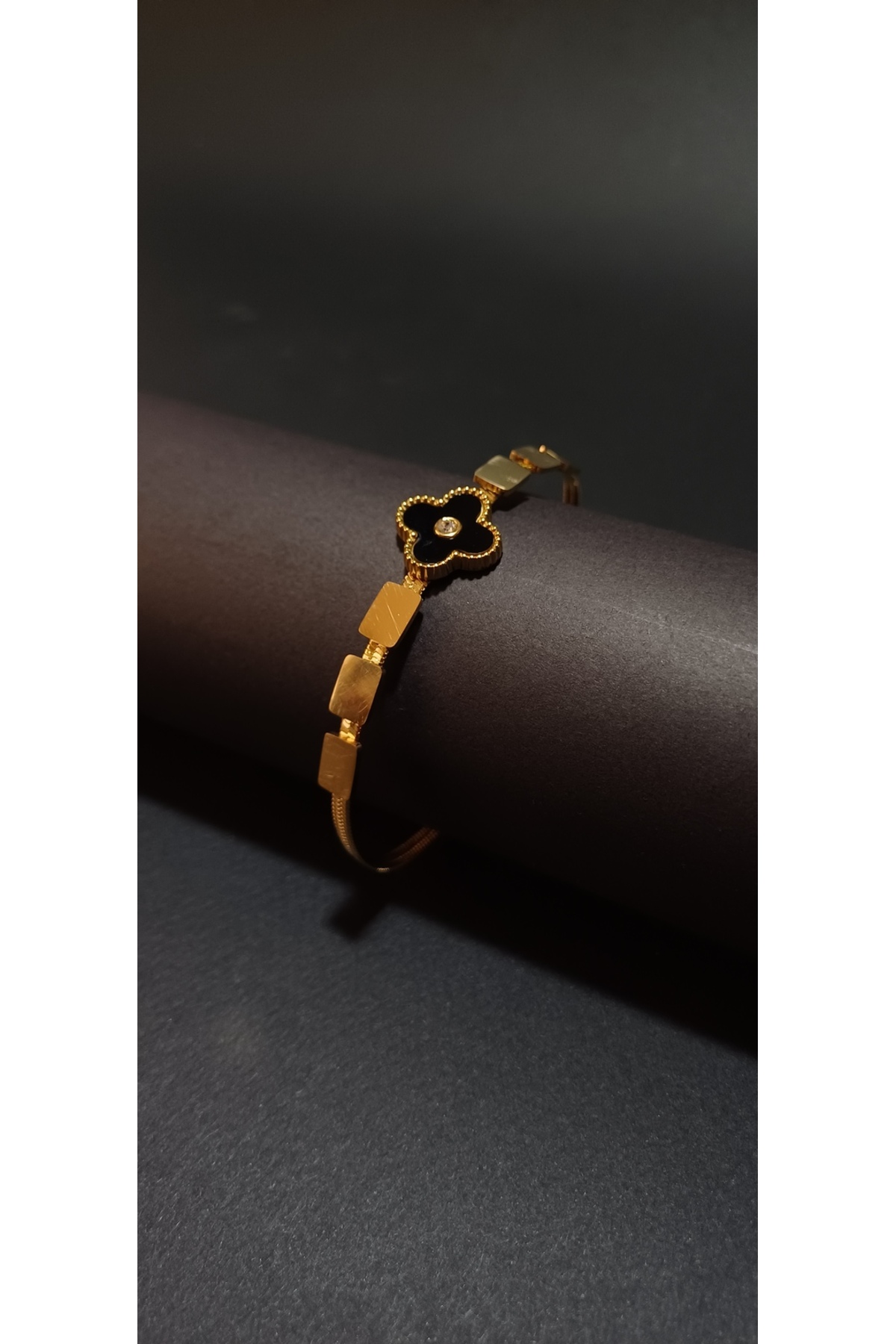 1_org_zoom (58) Yonca Üçlü Çelik Kolye Bileklik İkili Set | Kararmaz Şans ve Bereket Sembolü Takı Kombini - Görsel 4